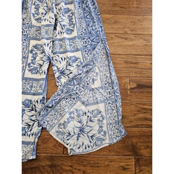 JAASE Wide Leg Pants Women’s Size L Long Side Slits Blue Floral Boho NWT Travel - Picture 4 of 11